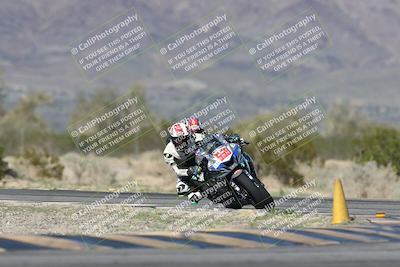 media/Jan-15-2026-Racers Edge (Thu) [[dfebeb70ab]]/2-A Group/Session 5 (Turn 5)/